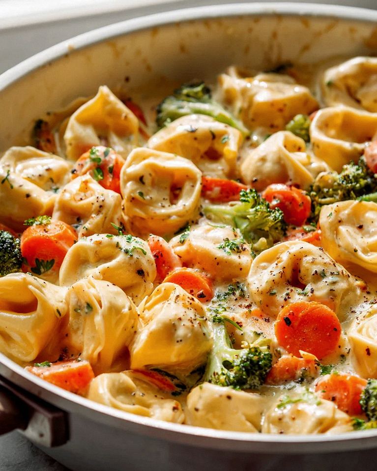 Cremige Gemüse-Tortellini-Pfanne: Blitzrezept für Genuss! – Schritt 2