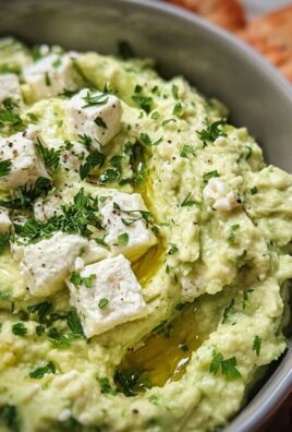 Feta-Avocado-Dip