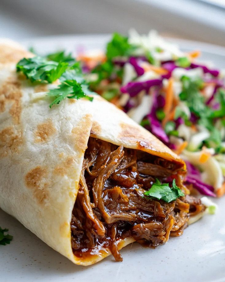 Saftiger Bbq Pulled Beef Slaw Wrap – einfach unwiderstehlich!